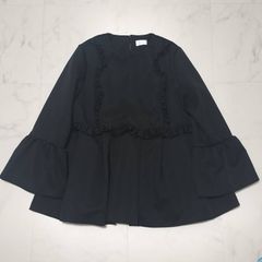 タグ付き】新品 ソーノ SONO フリルブラウス 洗えるトップス 
