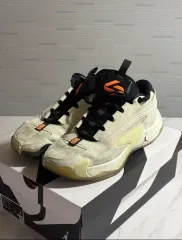 ジョーダン ルカ2 285