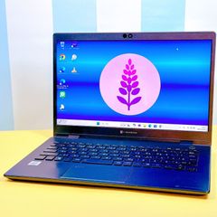 第10世代Core i7⭐️windows11 超爆速16GB‼️ 薄型軽量 カメラ付き
