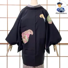 羽織 絵羽織 正絹 ラメ刺繍 ペイズリー 草花柄 ブラック 羽織紐付き ビンテージ着物 kimonolove【リユース品 一点物 オゾン消臭サービス】A-2584