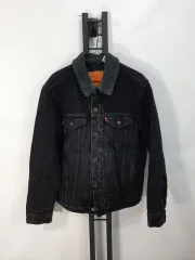 リーバイス ブラック デニム シェルパ トラッカー ジャケット m