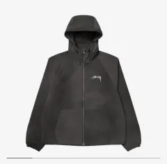 2025年最新】stussy シェルジャケットの人気アイテム - メルカリ