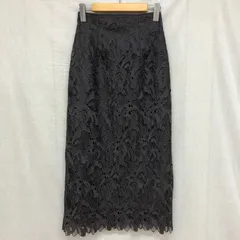 美品 ナチュラルビューティーベーシック ケミカルフラワーレースタイトスカート XS チャコール