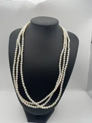 淡水パール　3連ネックレス　留め具　14K　金　玉サイズ3.8ｍｍ程度　長さ47センチ程度　11c22.3