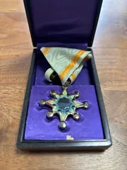 2025年最新】勲章 勲七等瑞宝章の人気アイテム - メルカリ