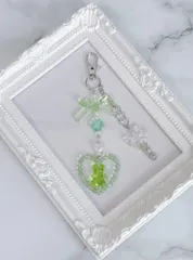 ビーズキーホルダー　ビーズチャーム　ビーズストラップ　ハート　推し活　緑