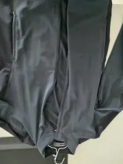 アンダーアーマー ランニング ジャケット ブラック