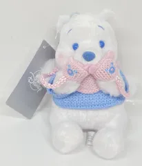 ディズニーストア プラッシュキーチェーン Winter Shiny Color プー(ピンク×ブルー)