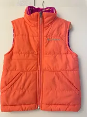 コロンビア キッズ リバーシブル ダウン ベスト XXS (7-9歳) タグのみ外した新品