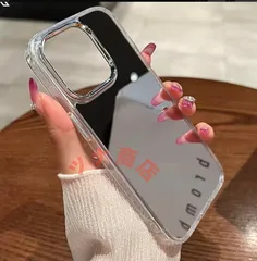 iPhone16ケース、ミラー付き　アクリル　鏡