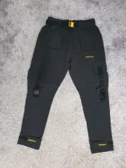 adidas アディダス テックウェア マルチポケット カーゴ ズボン ブラック s