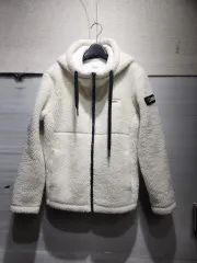 ナショナルジオグラフィック ボア フリース アイボリー