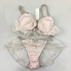 2025年最新】ラブラン 下着の人気アイテム - メルカリ