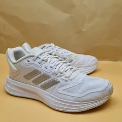 アディダス デュラモ10 レディーススニーカー 24センチ