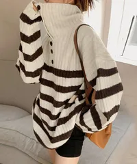 ボーダーニット ハイネックトップス