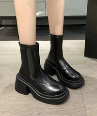 PUレザーショートブーツ バックジッパー