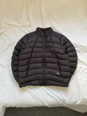 sunlove フライ ライト ダウン ジャケット / チャコール / ラージ