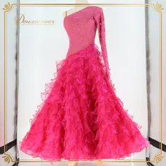 2025年最新】タカダンス ワンピースの人気アイテム - メルカリ