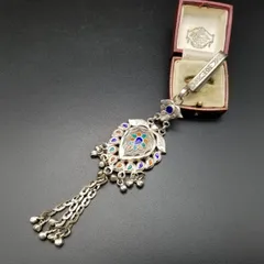 チベット ヴィンテージ ダングルネックレス エナメル装飾 ペンダント シルバー製 銀細工 彫金 揺れるチャーム 鈴 エスニック