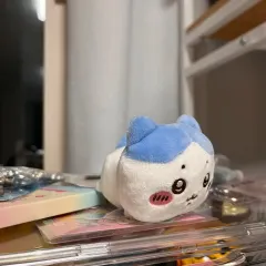 ちいかわ ちいかわ ハチワレ 寝そべり ガチャ ぬいぐるみ