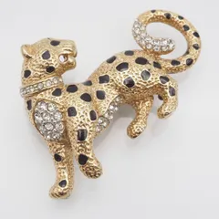 2025年最新】attwood ブローチの人気アイテム - メルカリ