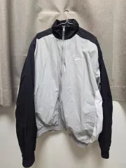 ナイキ ウィンドブレーカー ブラック/グレー ナイキ ウィンドブレーカー L (100) ウィンドランナー スウッシュ