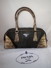 PRADAプラダ ミニボストンバッグ  ハンドバッグ 三角プレート ナイロン&パイソン柄型押しレザー　 肩掛け　希少アイテム