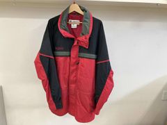 Columbia ナイロンジャケット チェック柄 フード付き - メルカリ