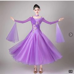 新品未使用社交ダンス衣装 ラテンワンピースドレス 羽根 キラキラ