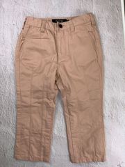 Item thumbnail for item 2b28d4cd-fb5b-4515-ad10-051349536425