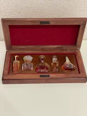 早い者勝ち ミニ香水セット 5種入り K1148 - メルカリ