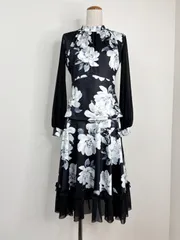 2025年最新】社交ダンストップス白の人気アイテム - メルカリ