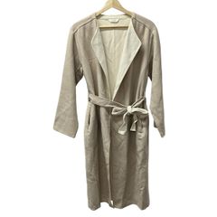 Item thumbnail for item 57f8d42e-3bfa-4dd7-86f8-d3caf1a28b5b