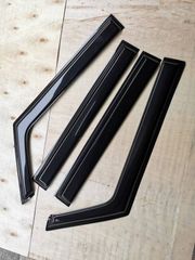 エスカレード ウィンドウモール 窓枠 4枚セット 中古 - メルカリ