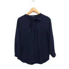 専用【極美品】セオリーリュクス2022年 ボウタイブラウス RAYA L 紺 専用【極美品】セオリーリュクス2022年 ボウタイブラウス RAYA L 紺