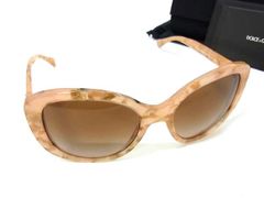 Item thumbnail for item 26572d4b-0f09-44fc-995d-a39525a04a36