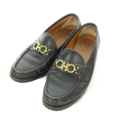 サルヴァトーレフェラガモ Salvatore Ferragamo 靴 シューズ ローファー モカシン レザー ガンチーニ ロゴ ゴールド金具 6 23.5cm 黒 ブラック /AH4 ■GY18