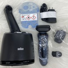 新品・未使用品・本体のみ】BRAUN 1-PC 充電トラベルケース シリーズ9