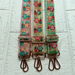 インド刺繍リボン　ショルダーストラップ　ショルダーベルト　スマホストラップ　ハンドメイド　＊No.43