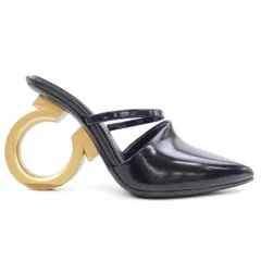 フェラガモ FERRAGAMO サンダル