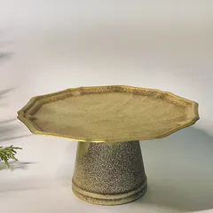 【ゴールデンビンテージ】アンティーク調の風合いが魅力の キャンドルスタンド