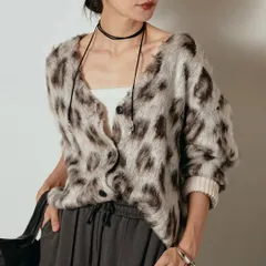 モヘアタッチレオパードVネックカーディガン　ホワイト　新品　ESICA エシカ　ニット　羽織り　トップス　レディース