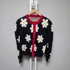 黒色 デイジー花柄 カーディガン