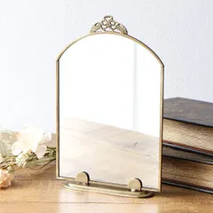 卓上ミラー 真鍮 アンティーク レトロ ゴールド 卓上鏡 おしゃれ アーチ型 化粧 メイクミラー 置き型 薄型 エレガント クラシック ヴィンテージ レトロな真鍮のスタンド付きミラー
