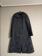 ママテム 高風な 刺繍キルティング ロング丈ダウンコート 5566