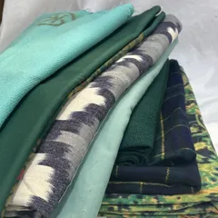 訳あり<!-利用不可文字-!><!-利用不可文字-!> 布地 服地 綿 ウール等 緑 青系 ハギレ布 まとめて ハンドメイドに D358