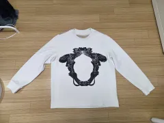 システム オム 달빛 王冠 グラフィック スウェット