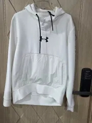 アンダーアーマー 白 フードTシャツ