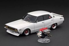 1/18 スカイライン GT-R (KPGC10) シルバー 初期モデル - メルカリ