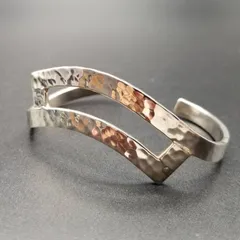 メキシコ 925シルバー アブストラクト スクエア ハンマー打ち ヴィンテージ カフブレスレット 銀細工 槌目 モダンジュエリー MEXICO 8Y-O